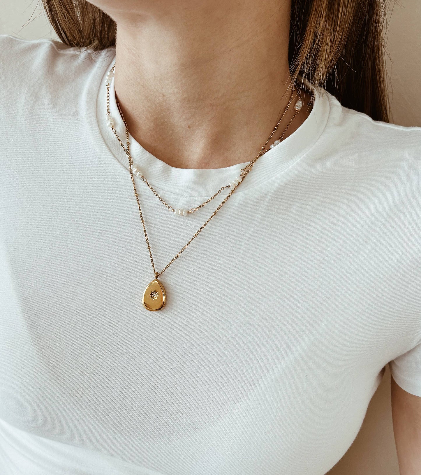 Horace Deripo Waterdrop Pendant Necklace