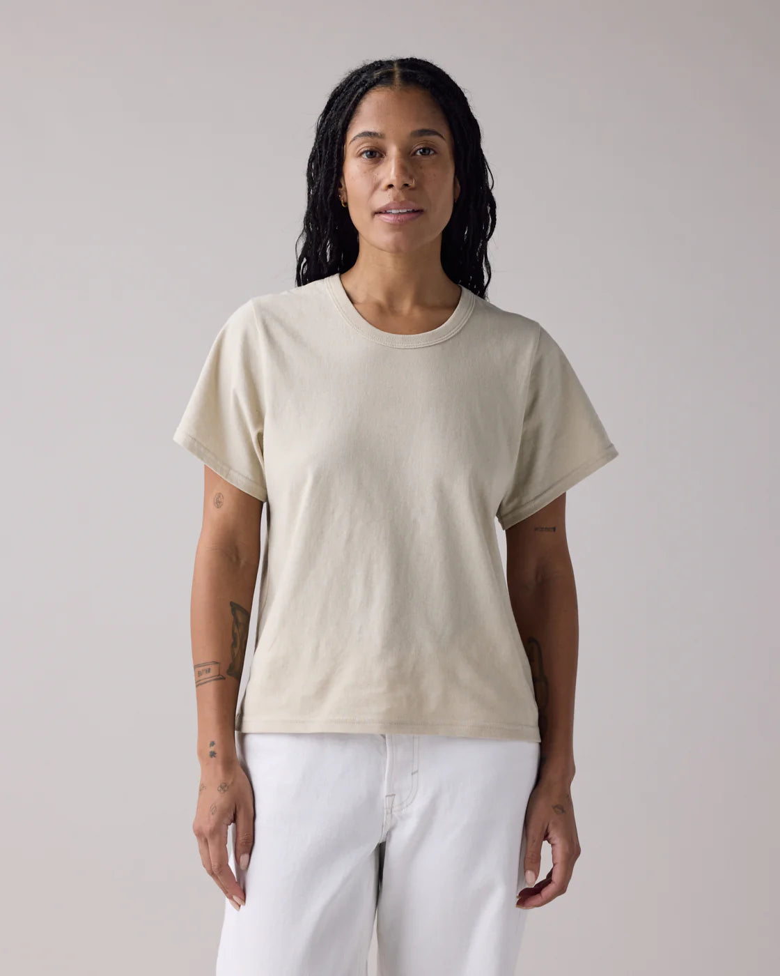 Anian Womens Circular Crop Tee