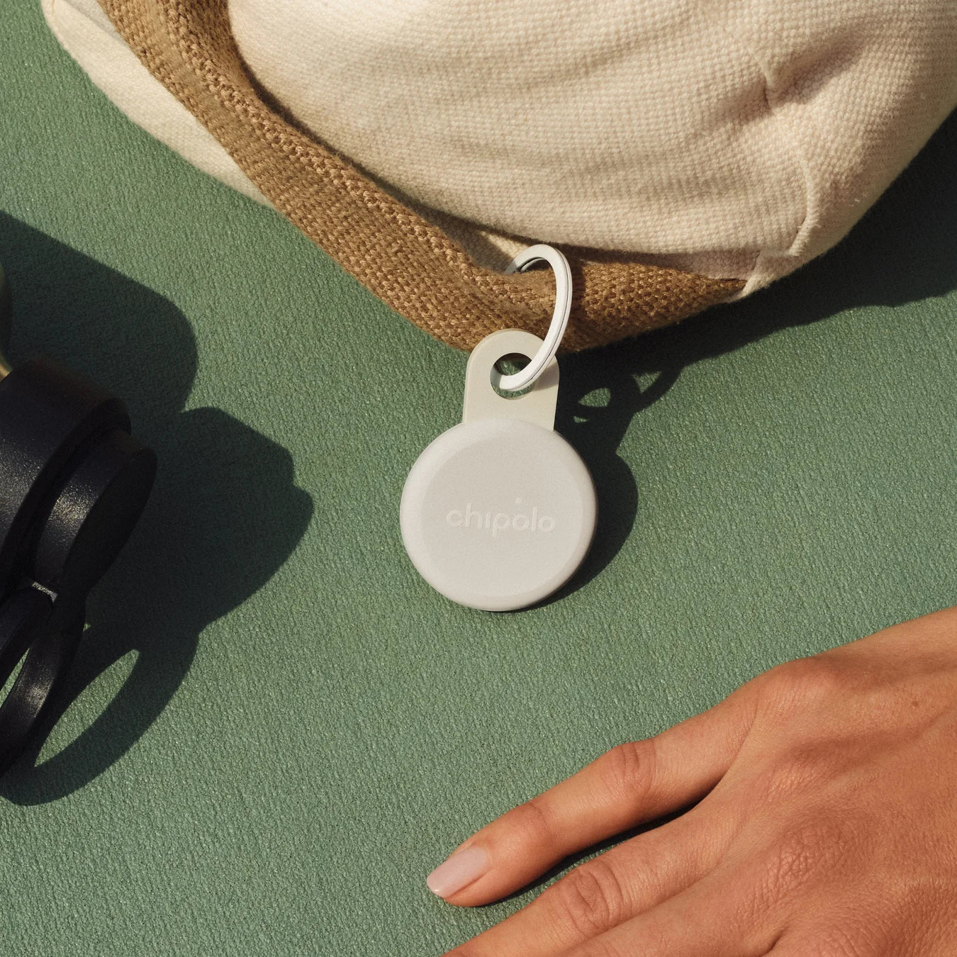 Chipolo Loop Tracking Tag