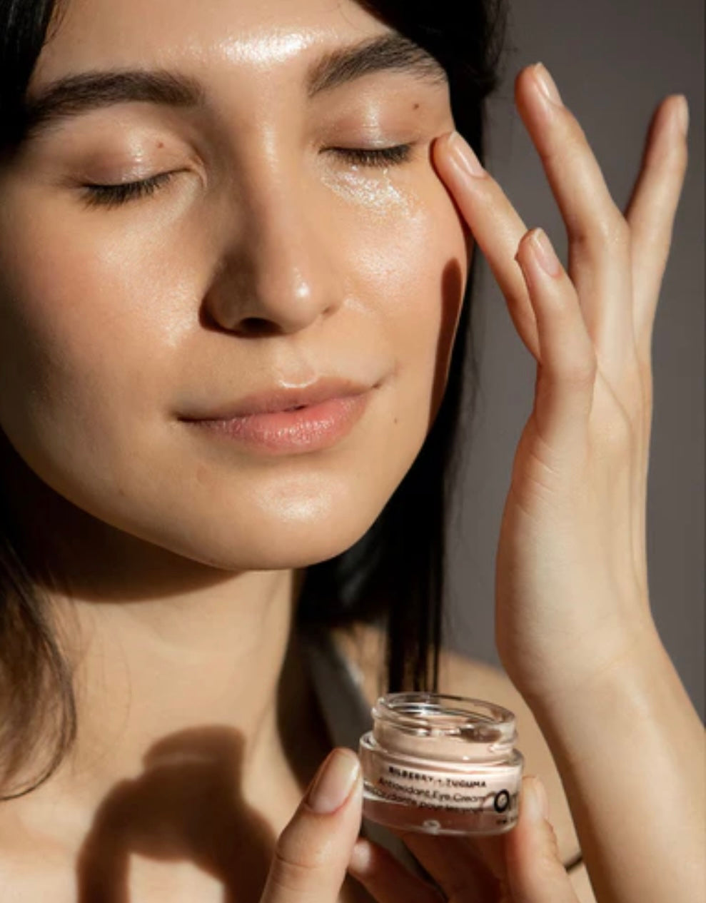 Om Organics Bilberry + Tucuma Balm Antioxidant Eye Cream