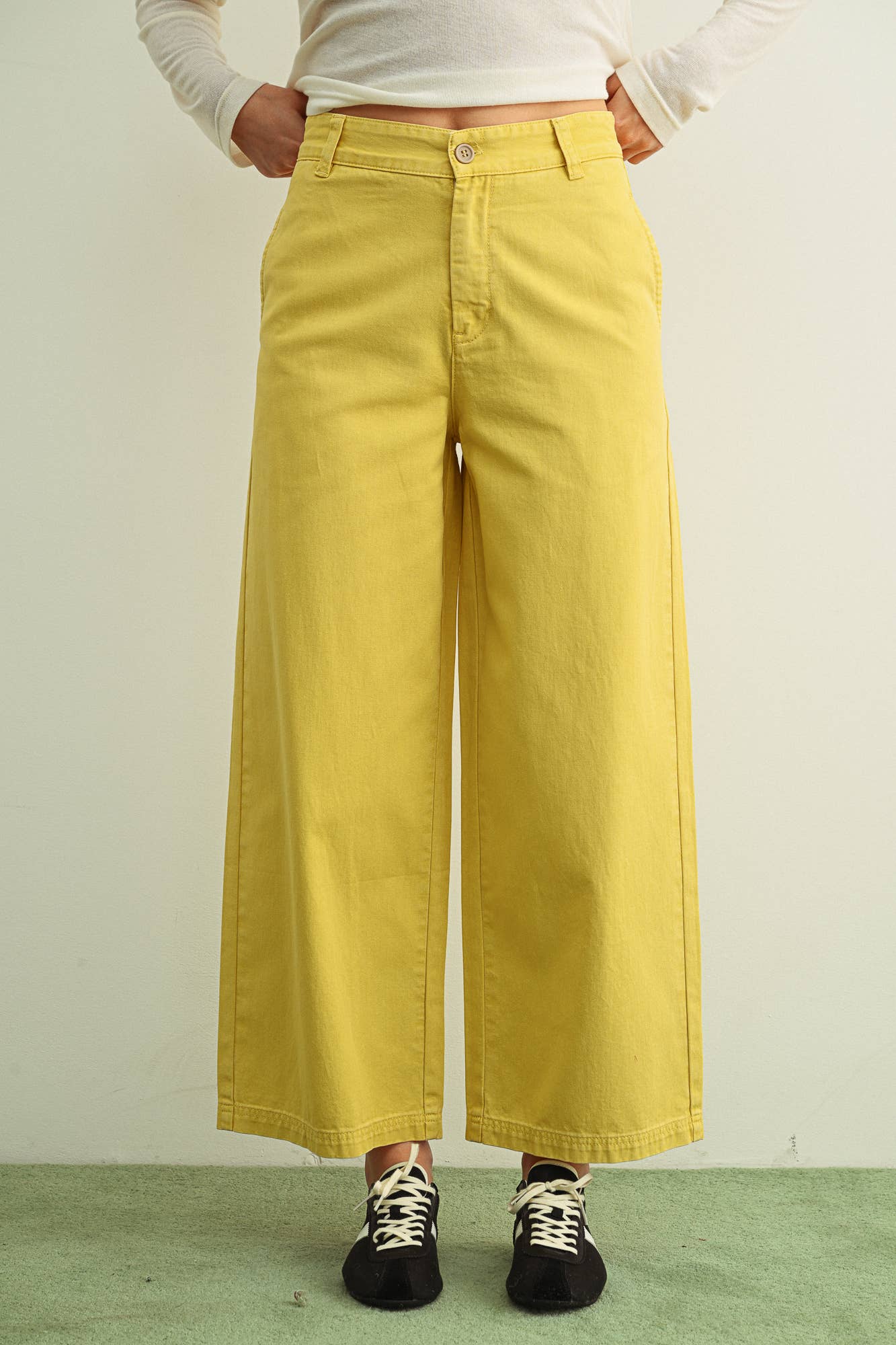 Miou Muse Cotton Barrel Pants Yellow