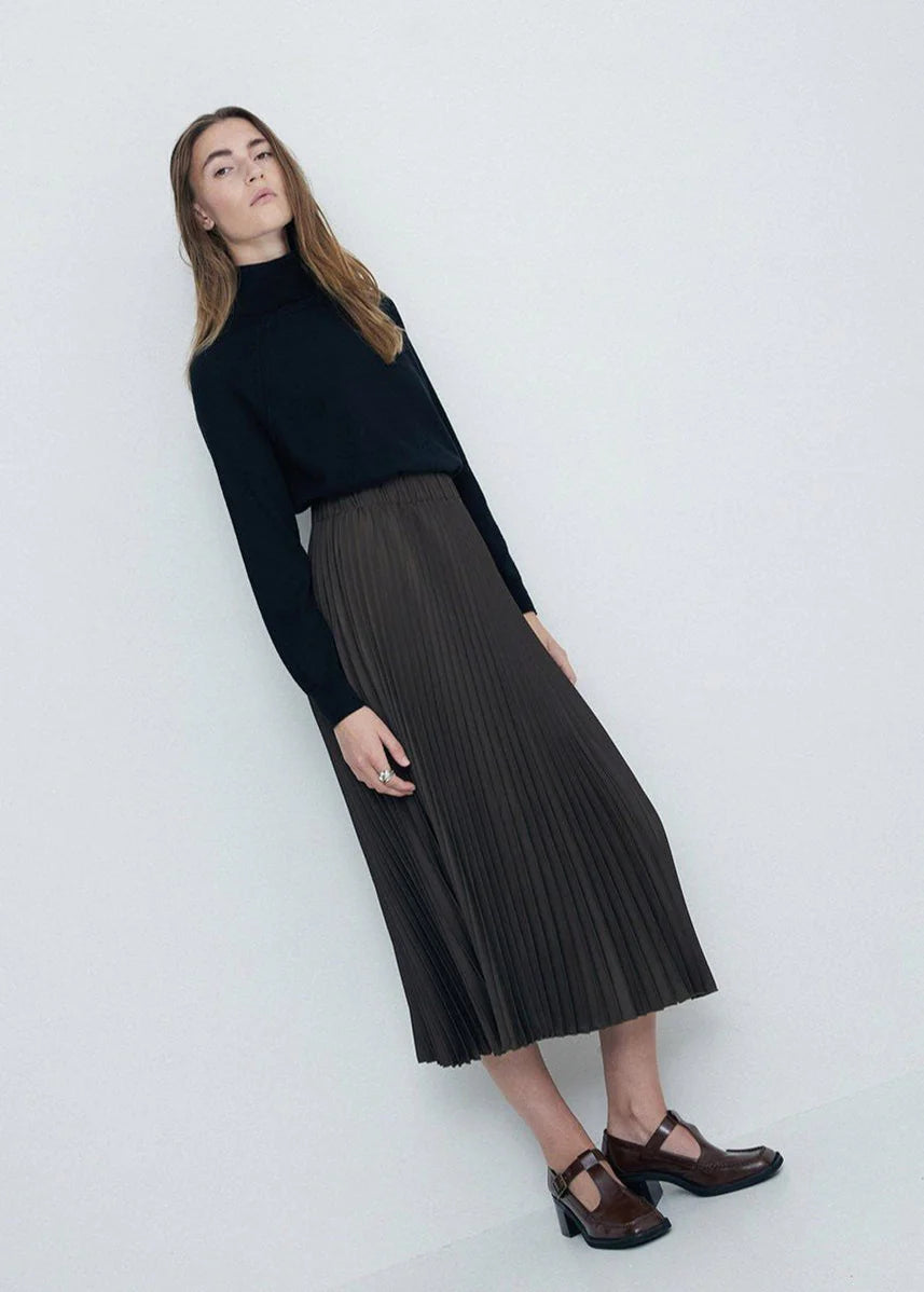 Yerse Pleated Skirt