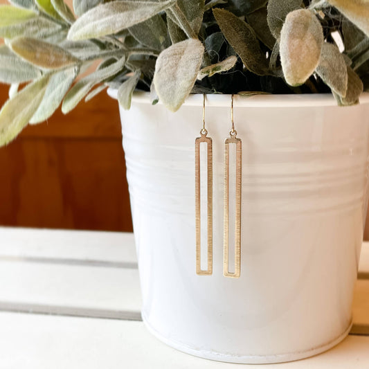 Clover & Coast Basic Rectangle Bar Earring