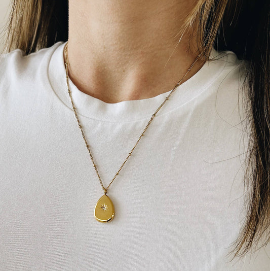 Horace Deripo Waterdrop Pendant Necklace