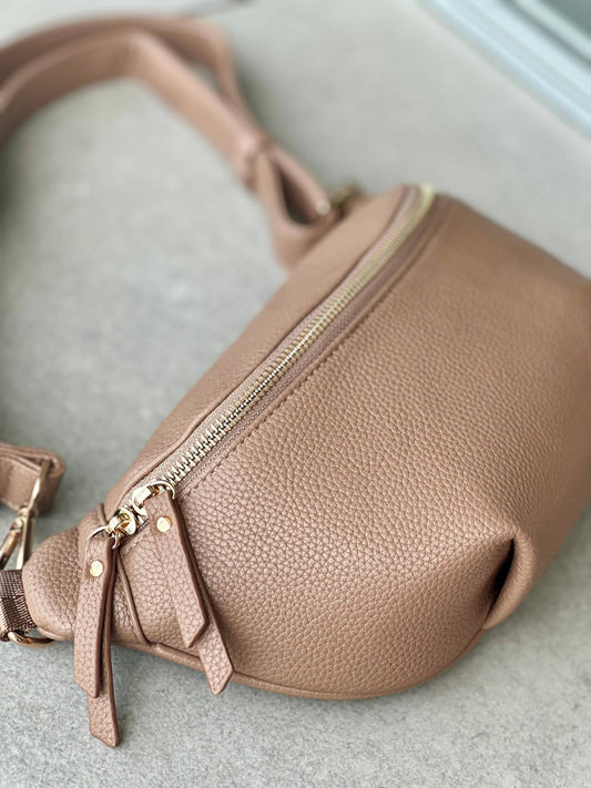Justine Brooks Oversize Crossbody Bag - Tan
