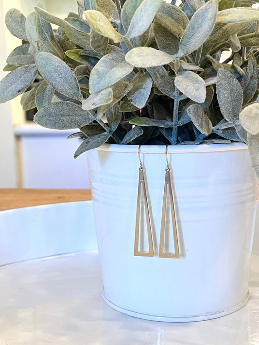 Clover & Coast Basic Triangle Earring