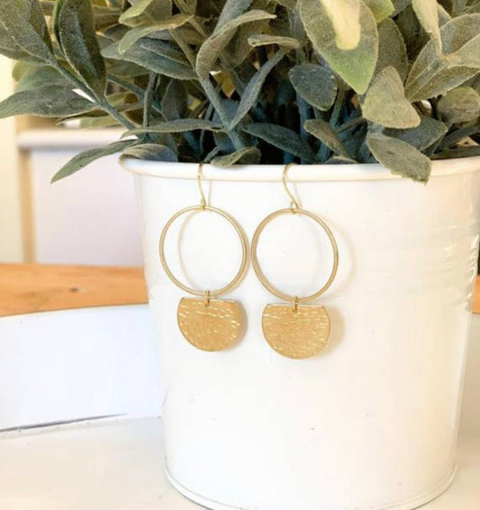Clover & Coast Small Semi Circle (Hammered) Dangle