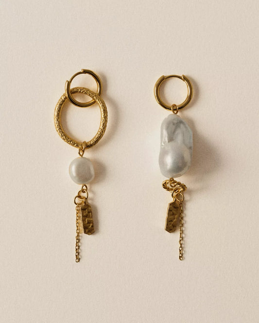 Sessun Toti Pearl Earrings