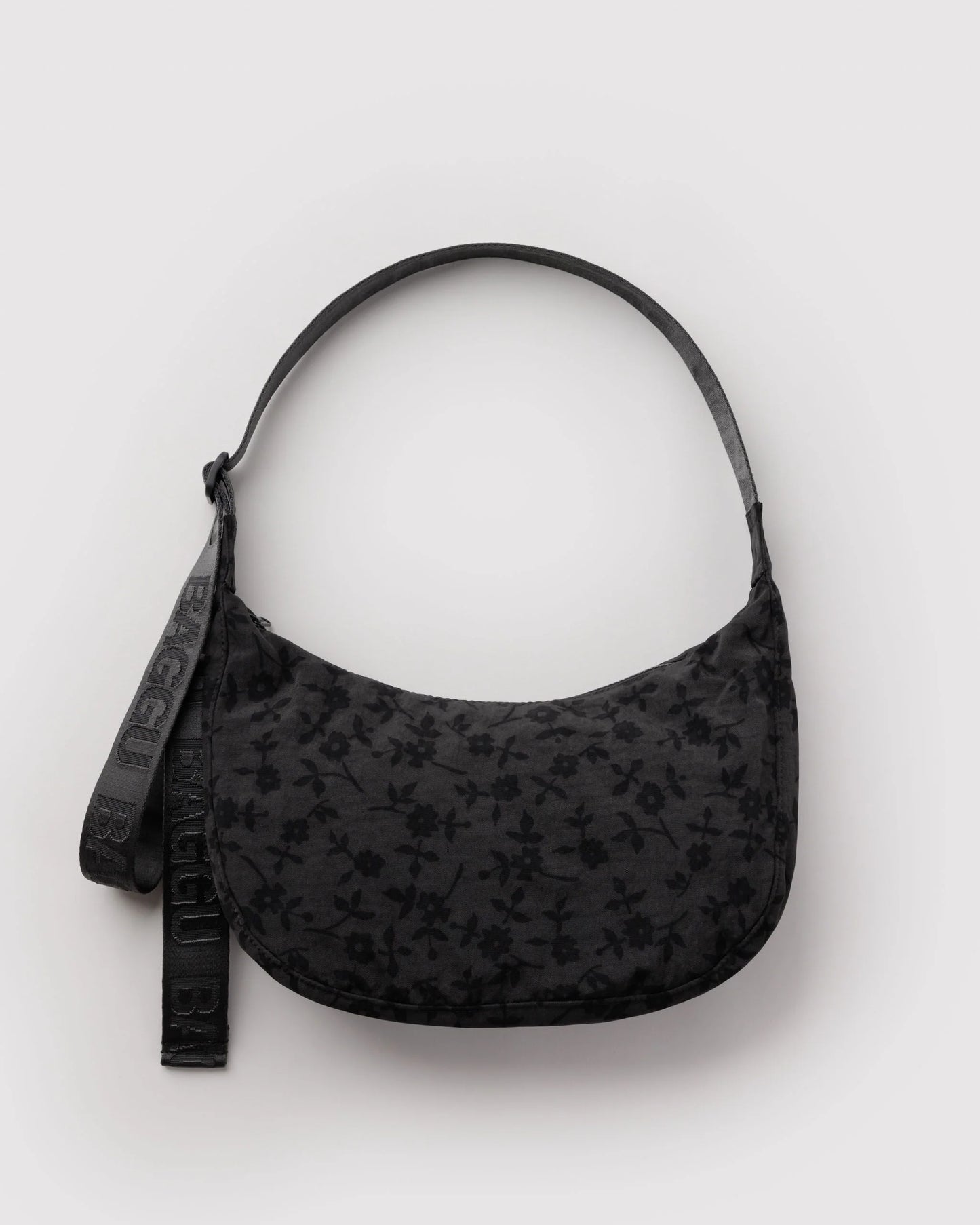 Baggu Crescent Bag Medium (17 colours)