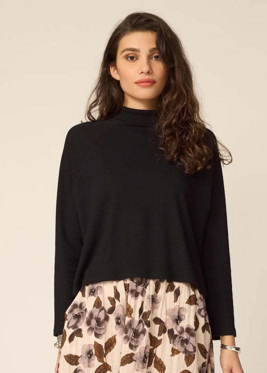 Chlo By Cokluch Devon Top (2 colours)