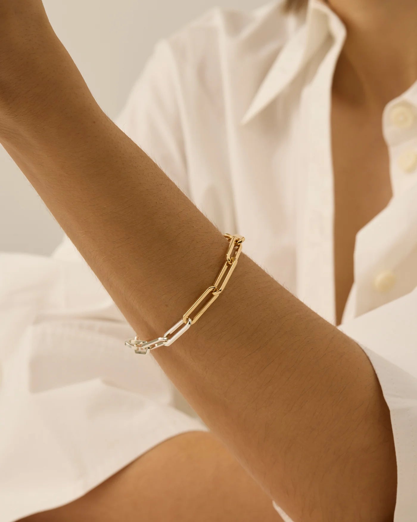 Jennybird Andi Slim Bracelet (Gold or Two Tonę)