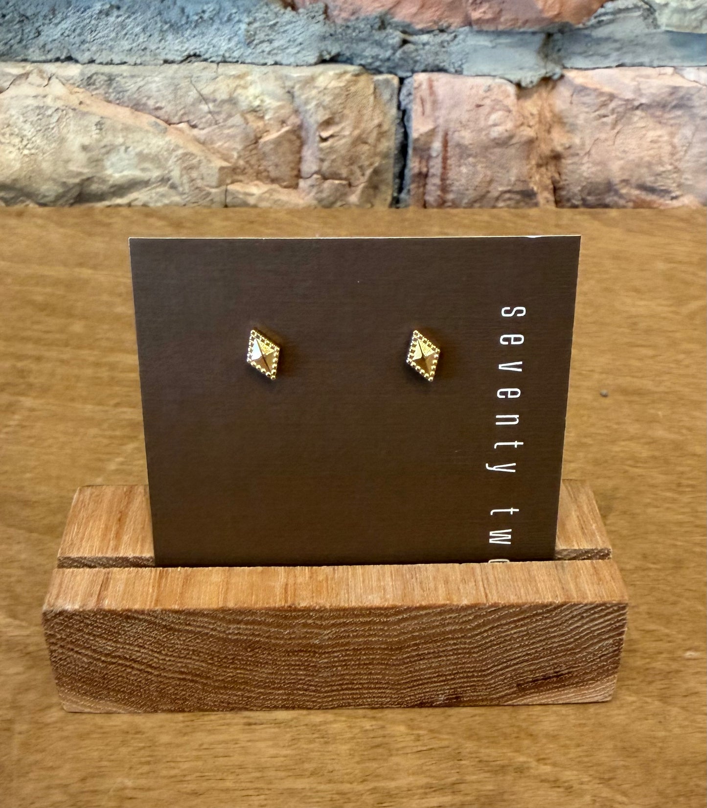 Seventy Two - Tonya Stud
