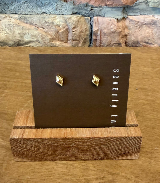 Seventy Two - Tonya Stud