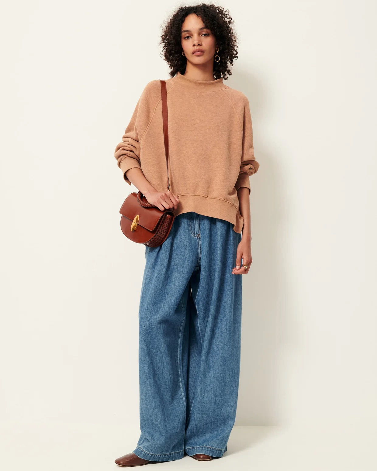 Sessun Oliveira Oversized Sweatshirt