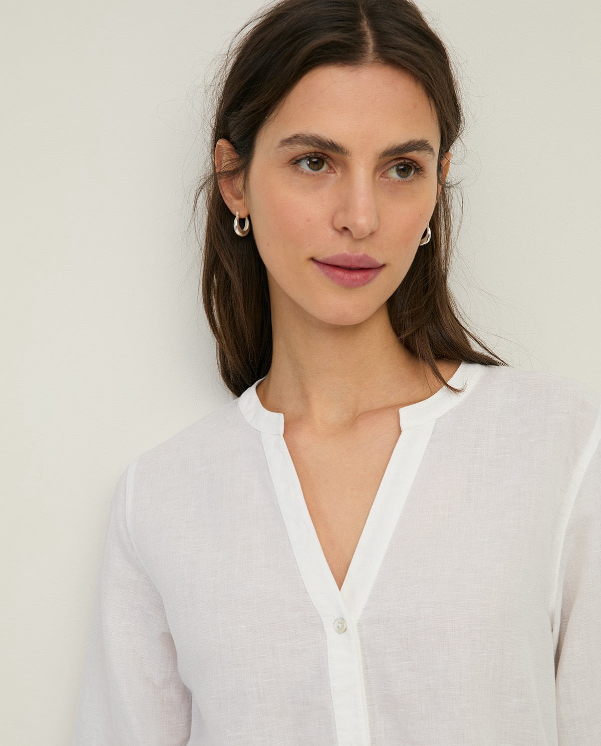 Yerse Linen and Cotton Blouse with French Sleeves