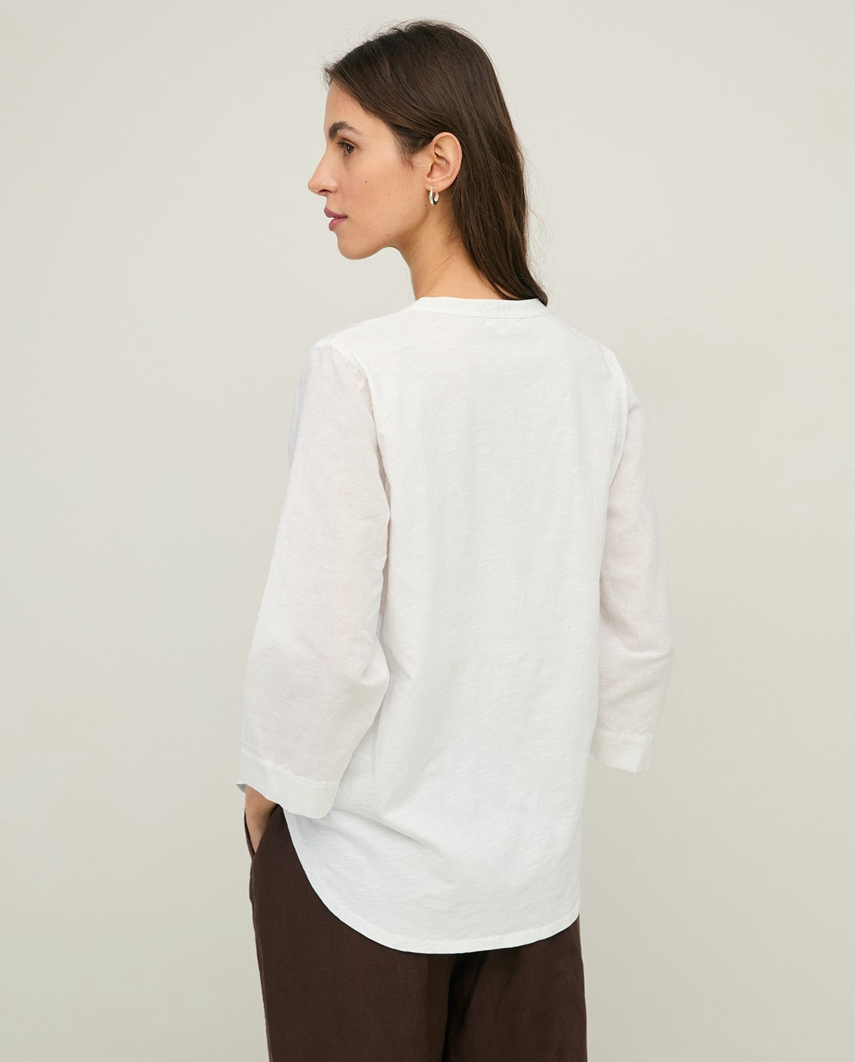 Yerse Linen and Cotton Blouse with French Sleeves