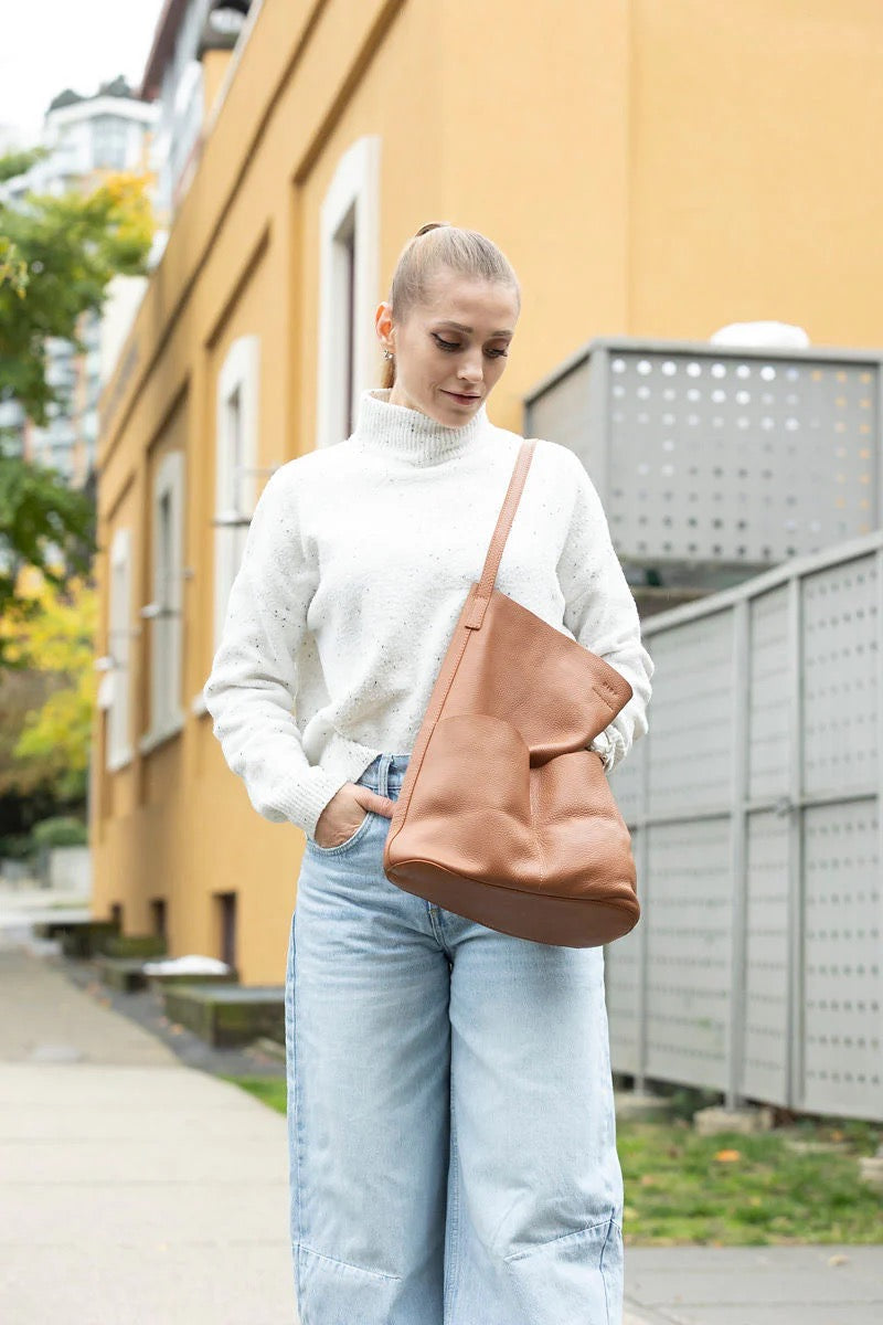 Risa Leather Pocket Tote