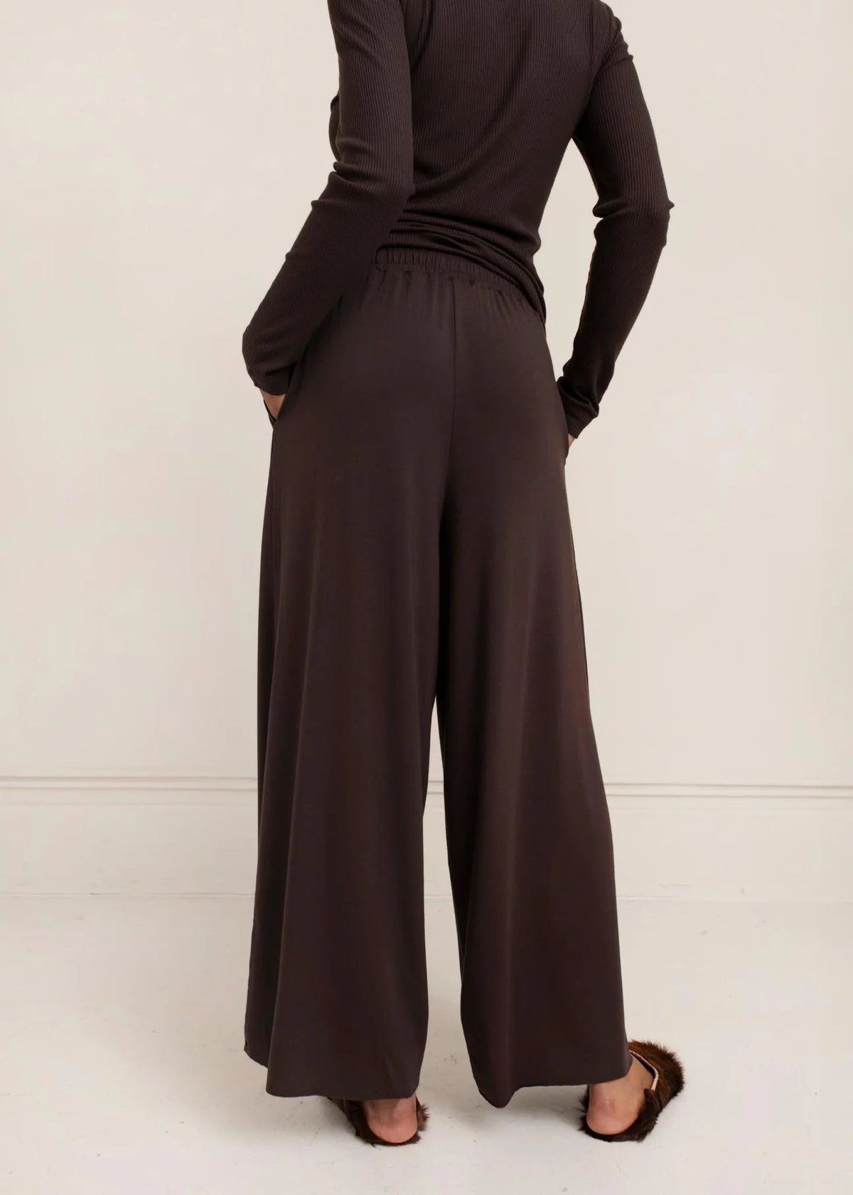 Paper Label Leif Cropped Pant (+2 colours)