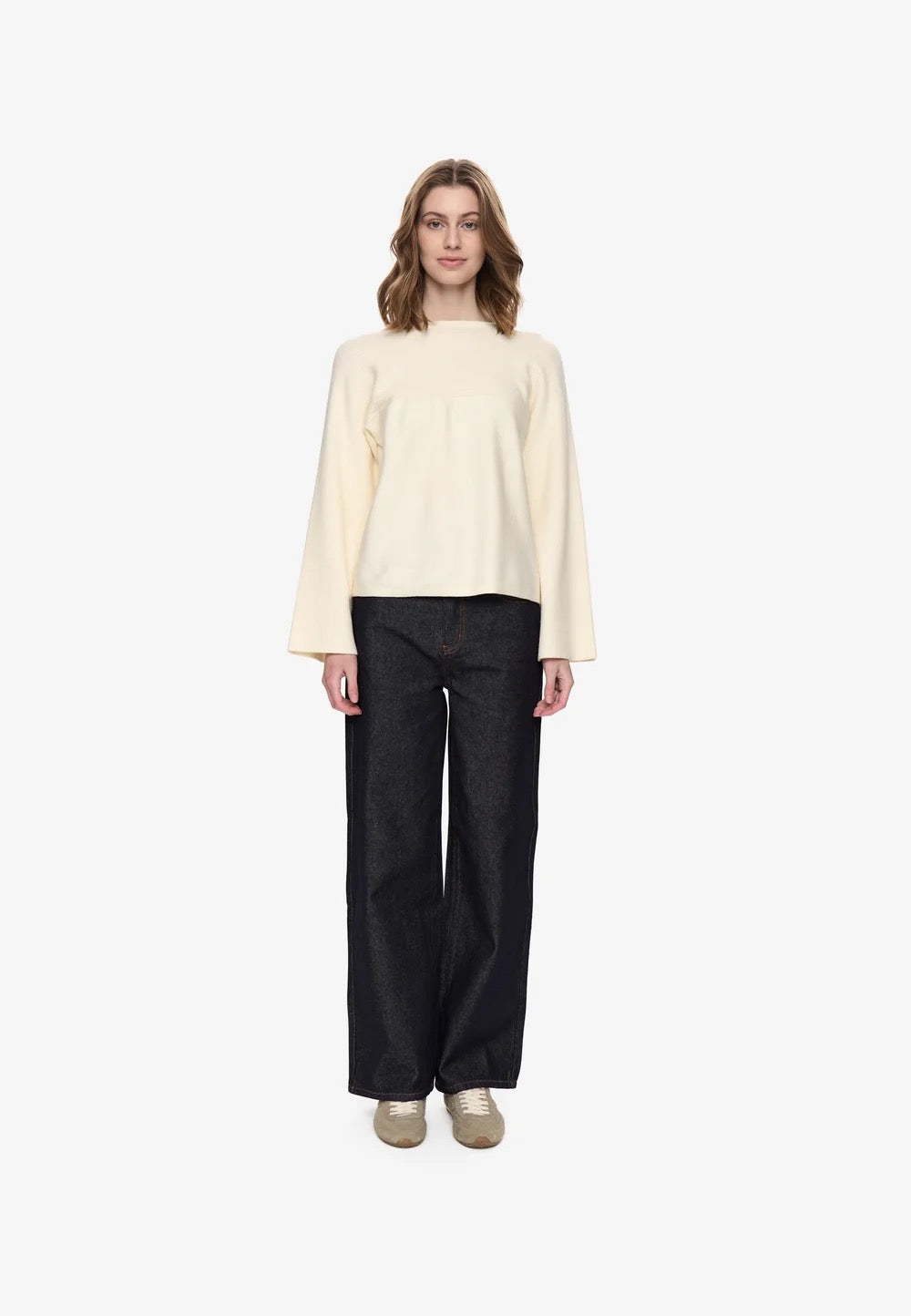 Minimum Esima Jumper