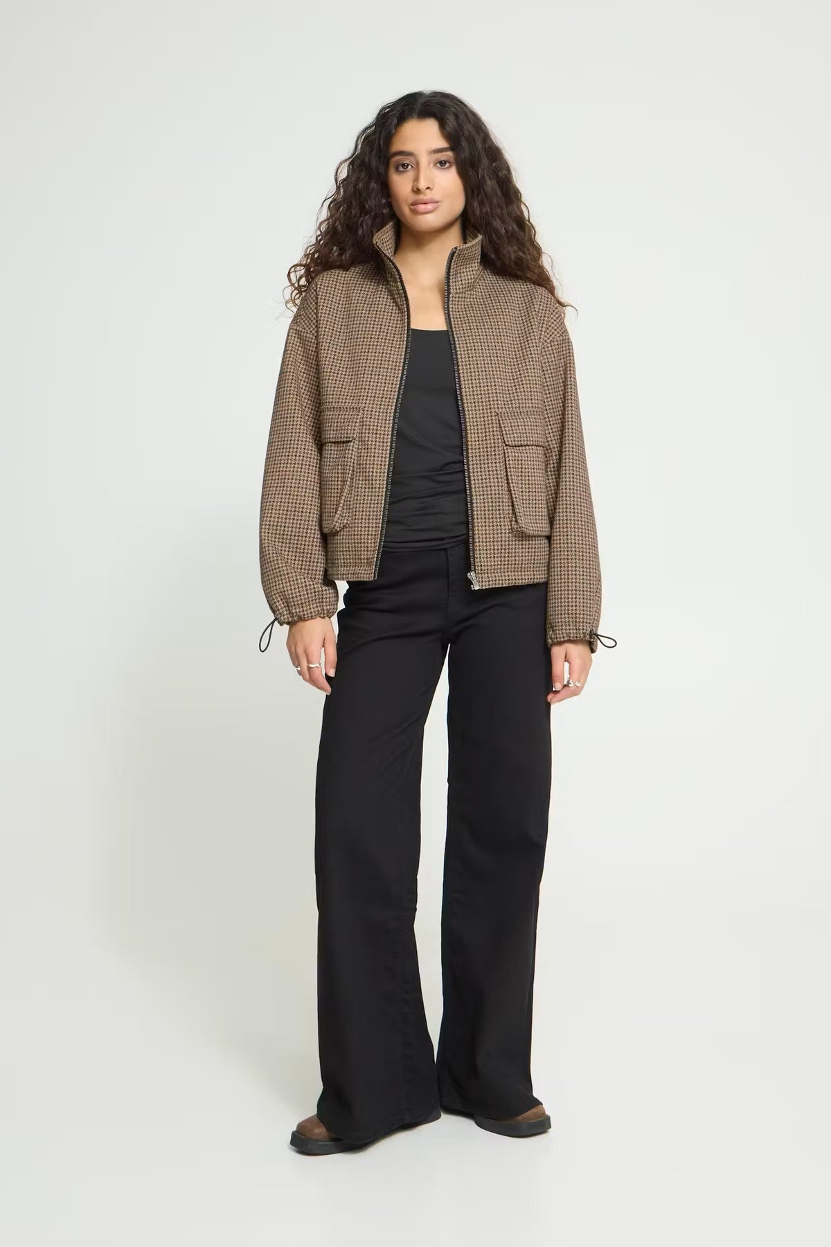 Ichi Esolu Jacket