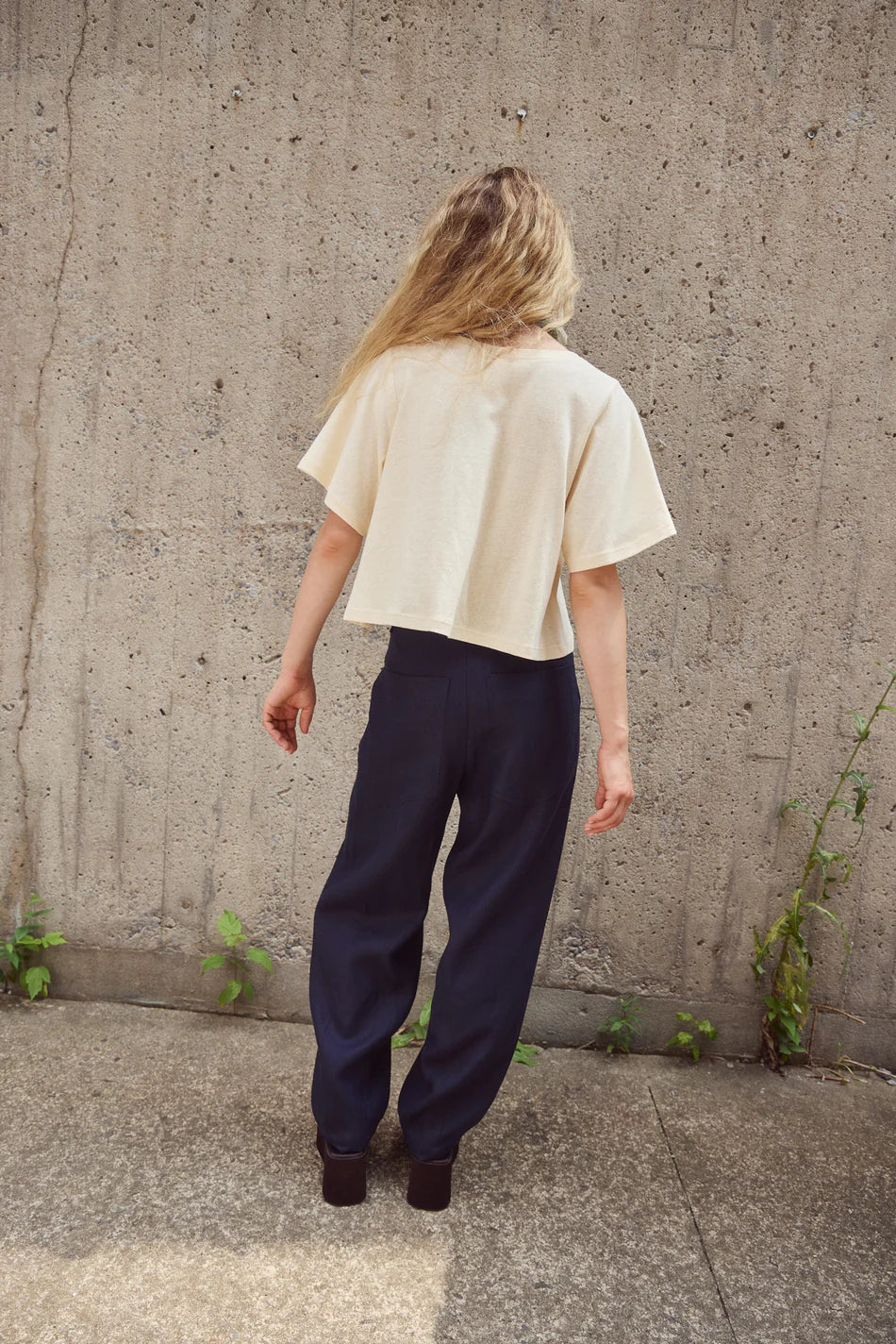Eve Gravel Sandy Tee (2 Colours)