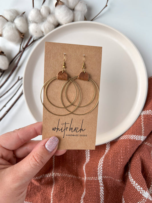 White Birch Distressed Brown Leather & Brass Circles Earrings