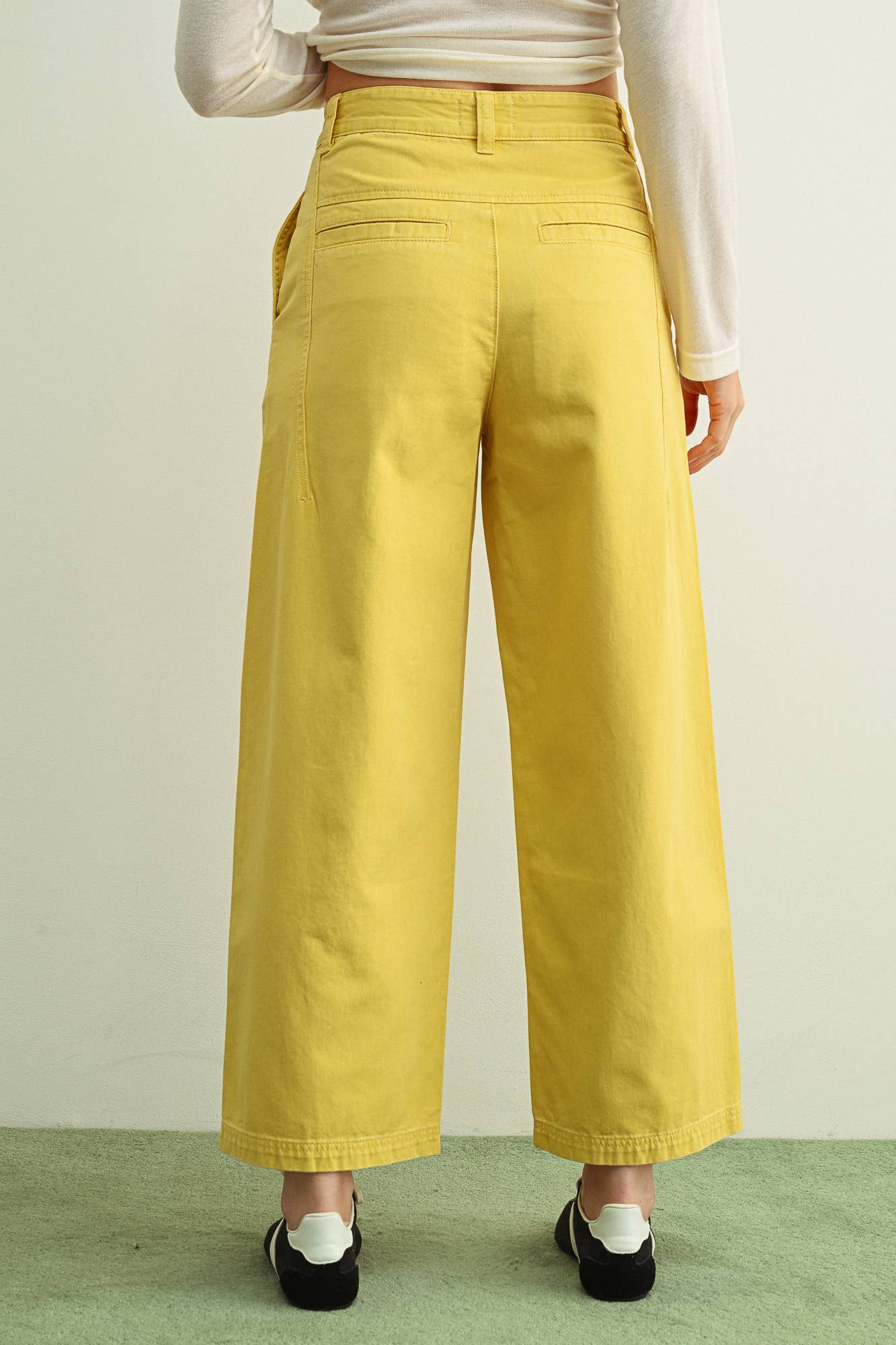 Miou Muse Cotton Barrel Pants Yellow