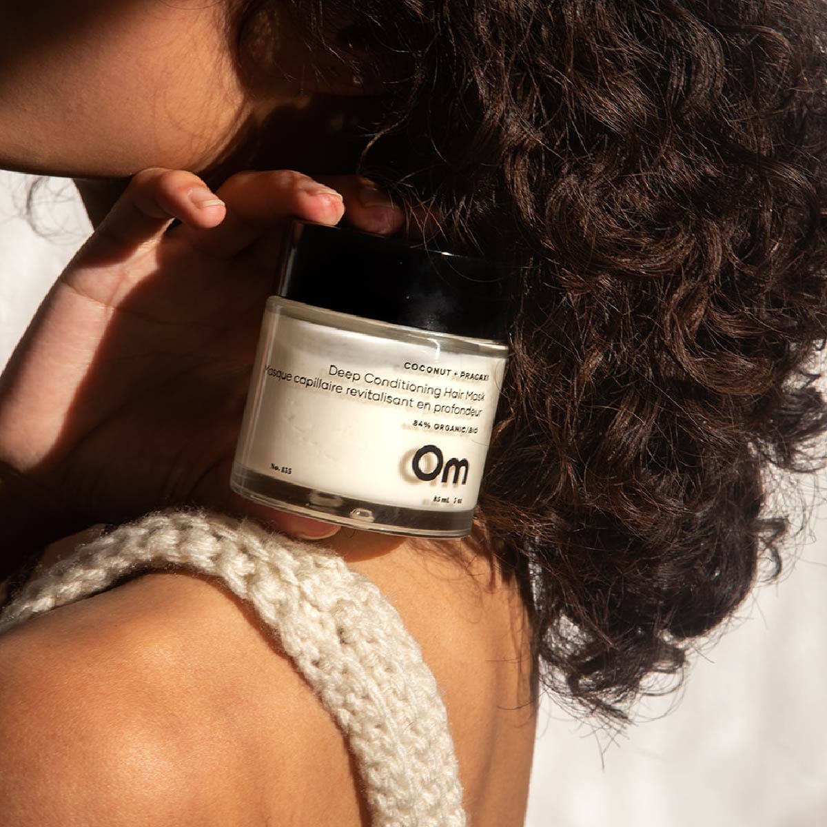 Om Orgaincs Coconut + Pracaxi Deep Conditioning Hair Mask