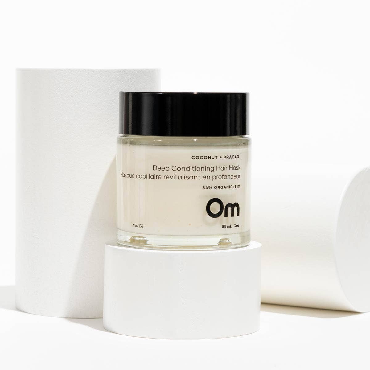 Om Orgaincs Coconut + Pracaxi Deep Conditioning Hair Mask