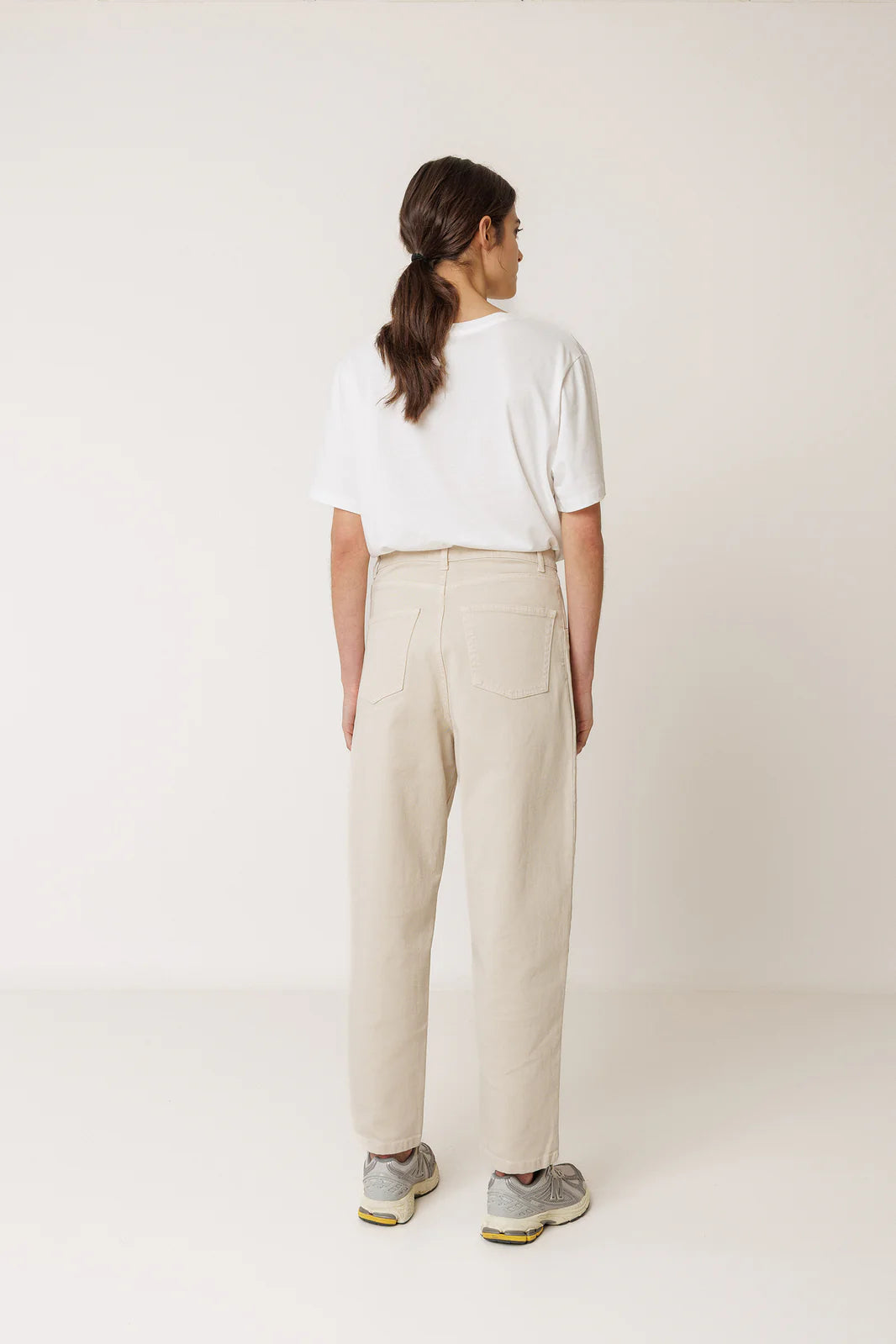Indi & Cold Mom-Fit Jeans ( 2 colours)