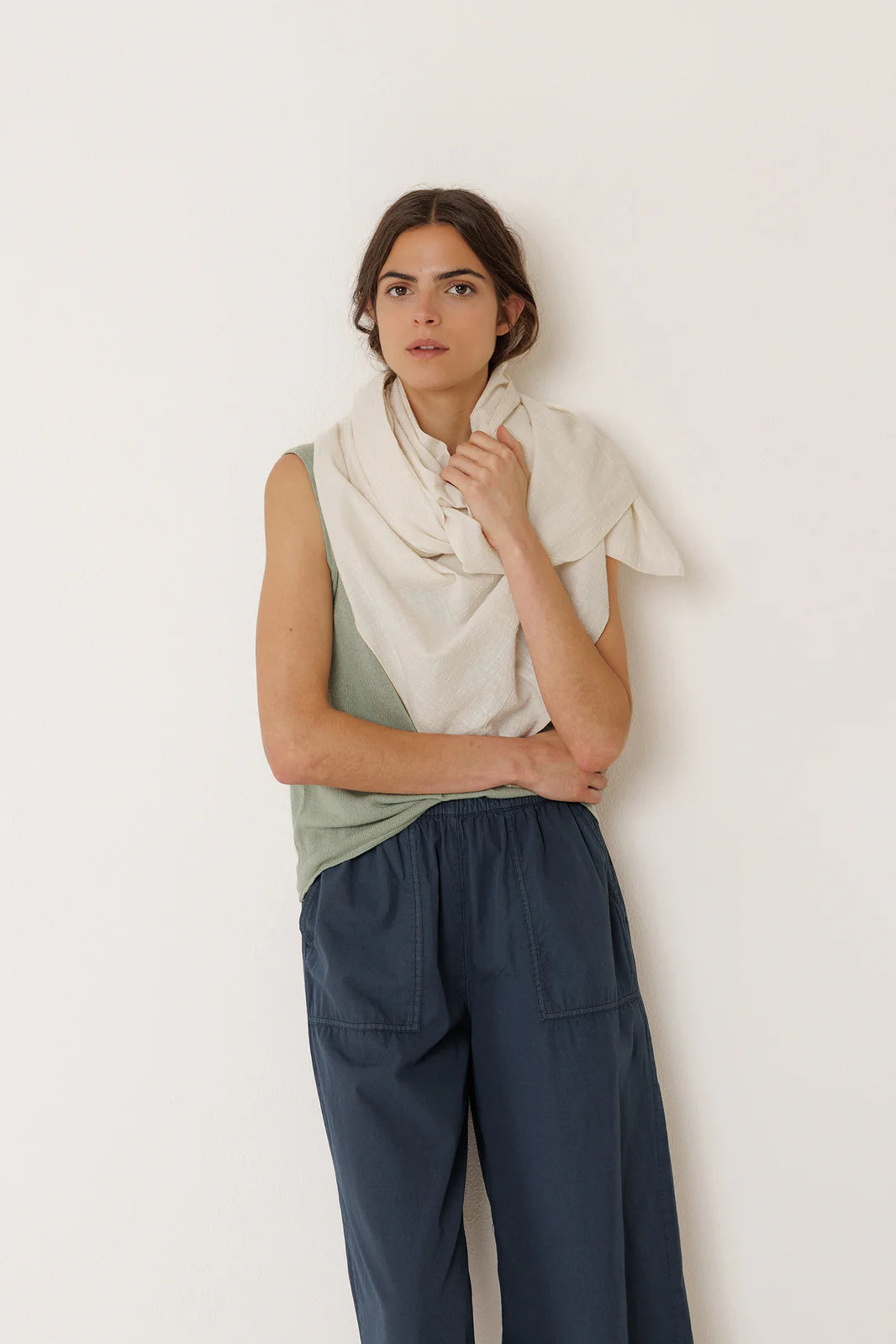 Indi & Cold Cotton-Textured Scarf (2 colours)