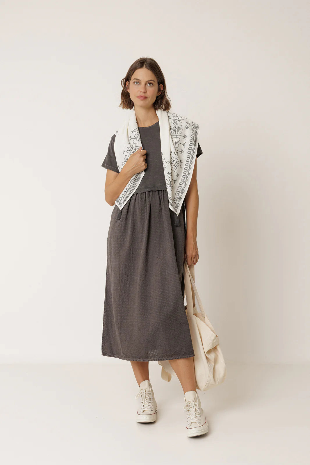 Indi & Cold Embroidered Scarf